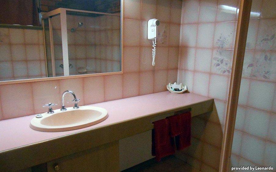 Pines Country Club Motor Inn Shepparton Dış mekan fotoğraf