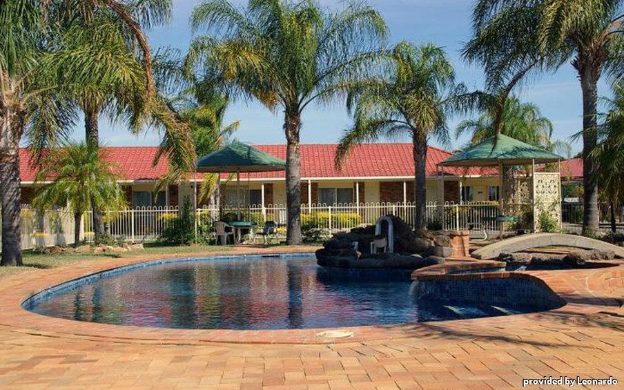 Pines Country Club Motor Inn Shepparton Dış mekan fotoğraf
