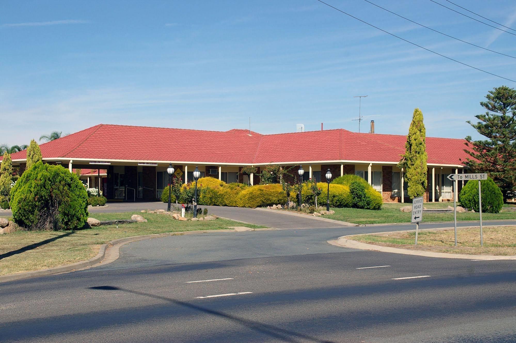Pines Country Club Motor Inn Shepparton Dış mekan fotoğraf